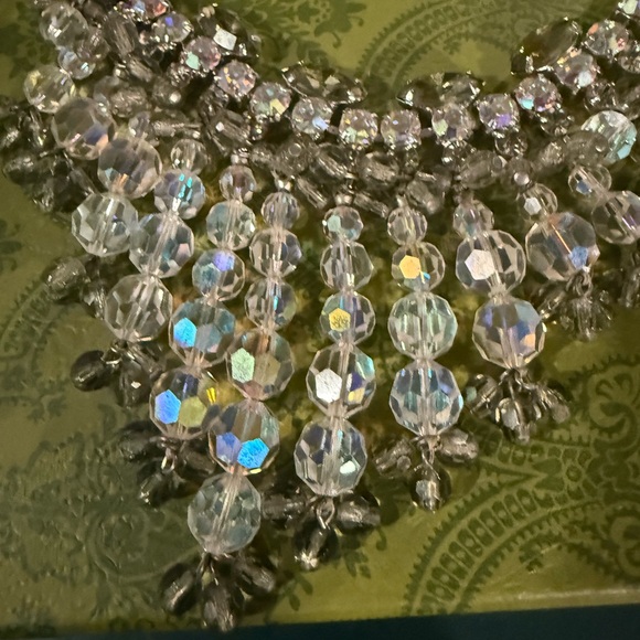 The MOST AMAZING piece of Vintage costume Jewelry ever. - Picture 5 of 15